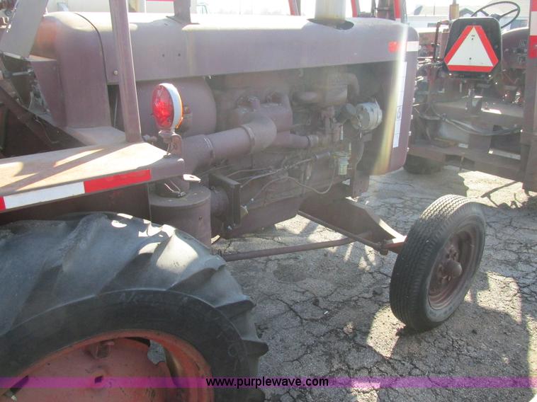 image for item AW9806 (4) Schramm 160 Pneumatractors