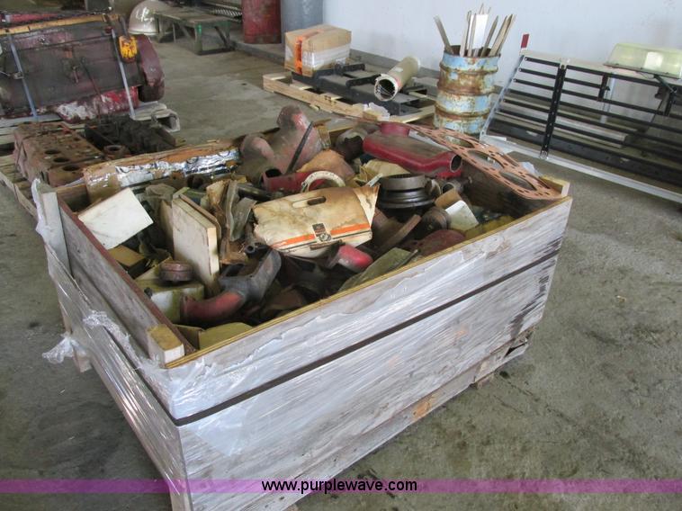 image for item AW9806 (4) Schramm 160 Pneumatractors