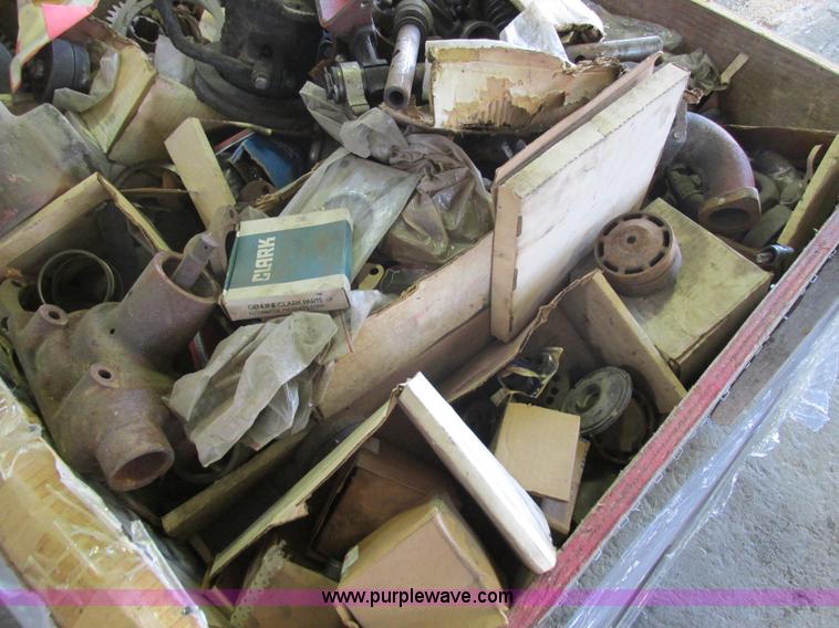 image for item AW9806 (4) Schramm 160 Pneumatractors