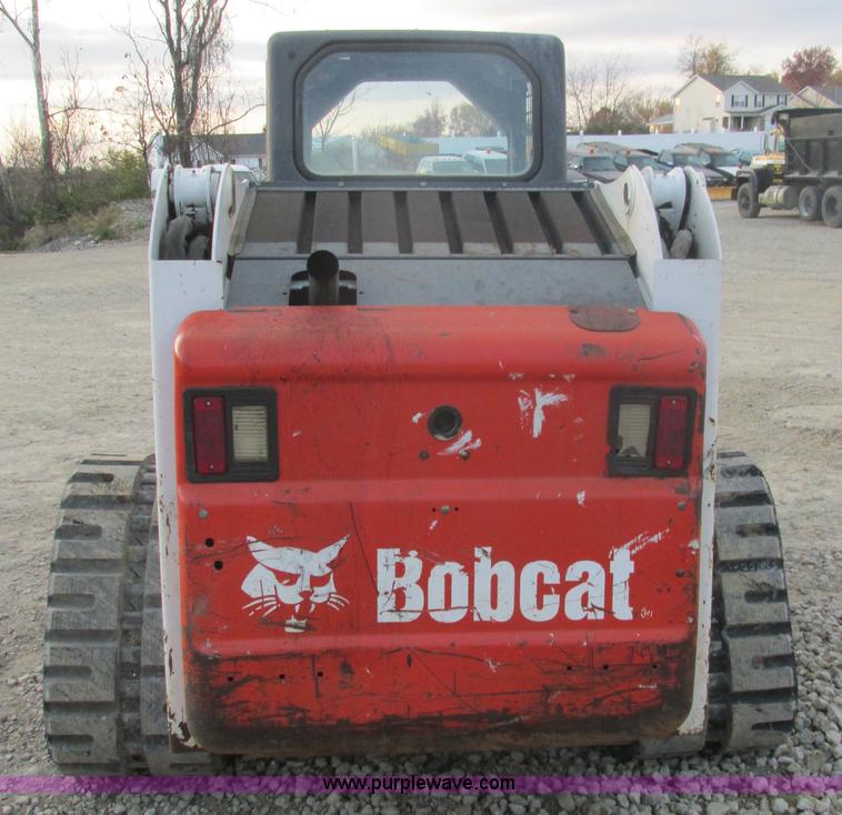image for item AW9820 2006 Bobcat T250 skid steer