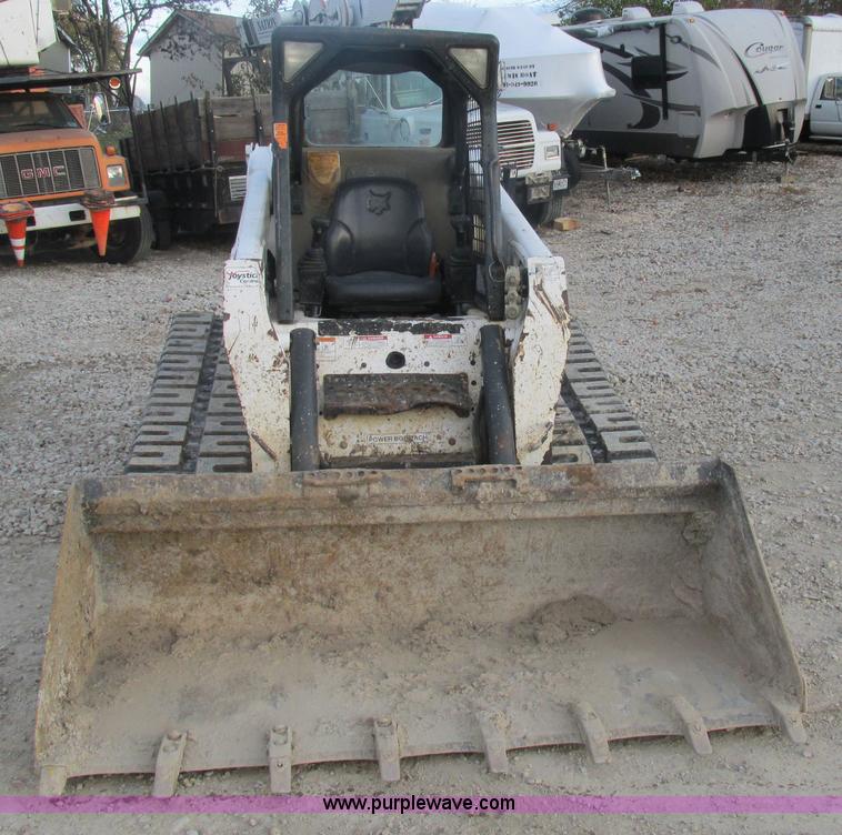 image for item AW9820 2006 Bobcat T250 skid steer