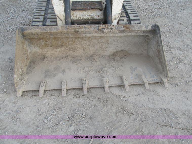 image for item AW9820 2006 Bobcat T250 skid steer