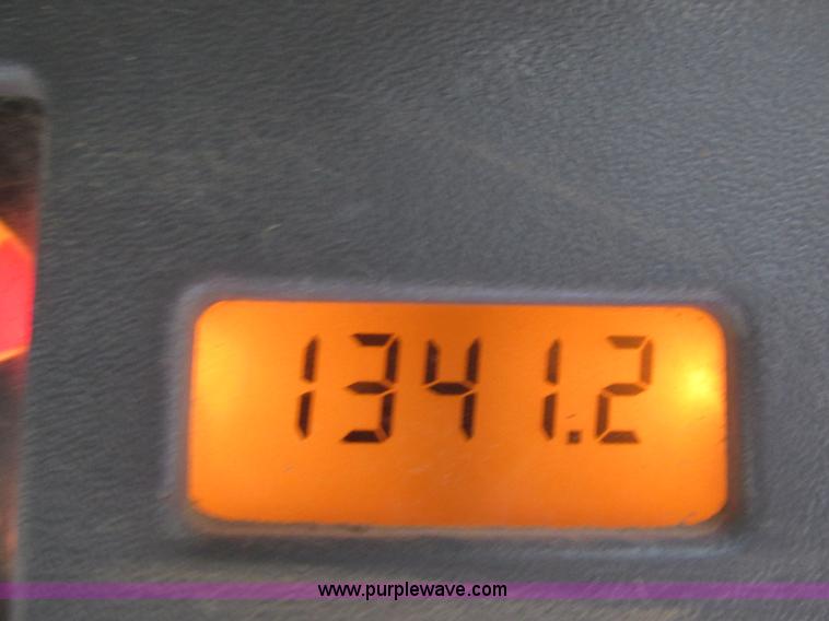 image for item AW9820 2006 Bobcat T250 skid steer