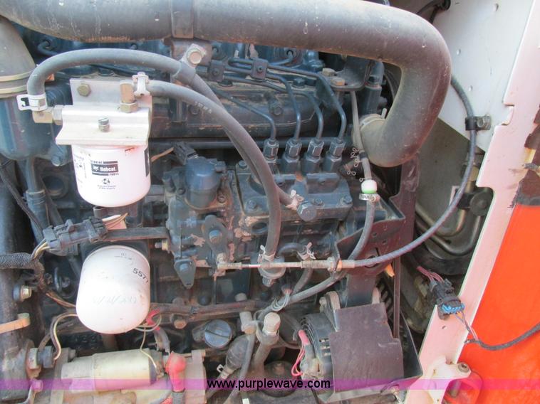 image for item AW9820 2006 Bobcat T250 skid steer