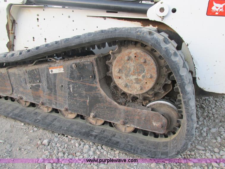 image for item AW9820 2006 Bobcat T250 skid steer