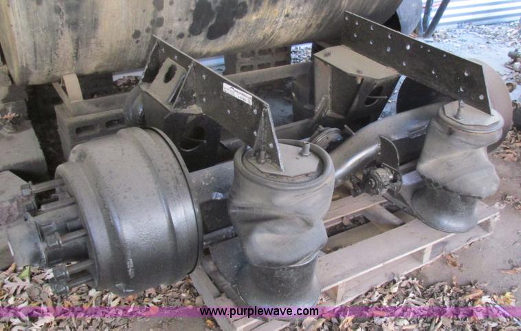 image for item AW9821 Air tag axle