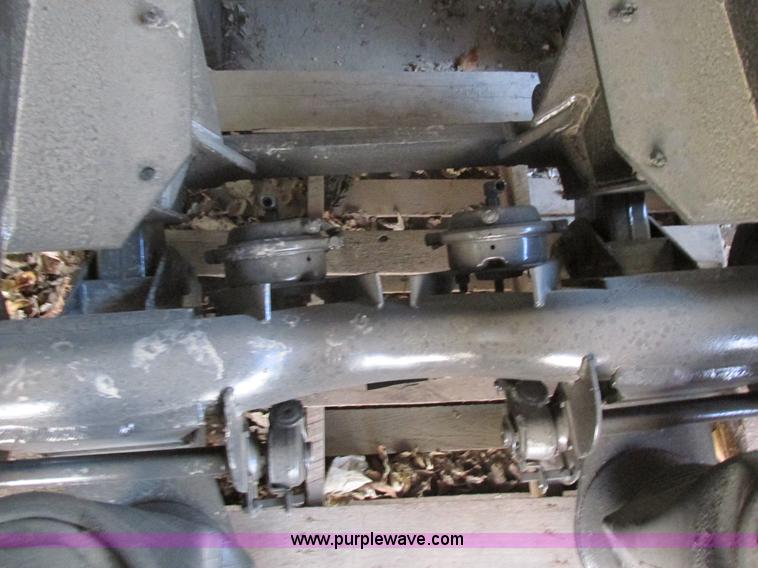 image for item AW9821 Air tag axle