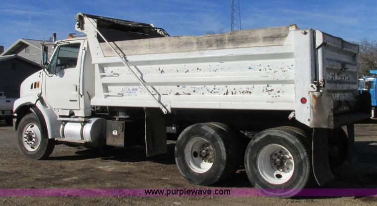 image for item AW9825 1998 Ford Sterling dump truck
