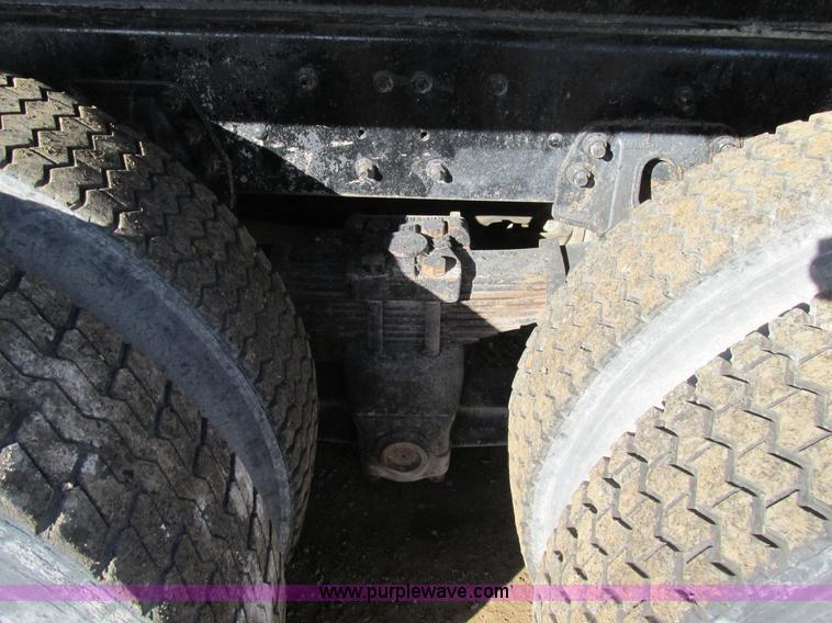 image for item AW9825 1998 Ford Sterling dump truck