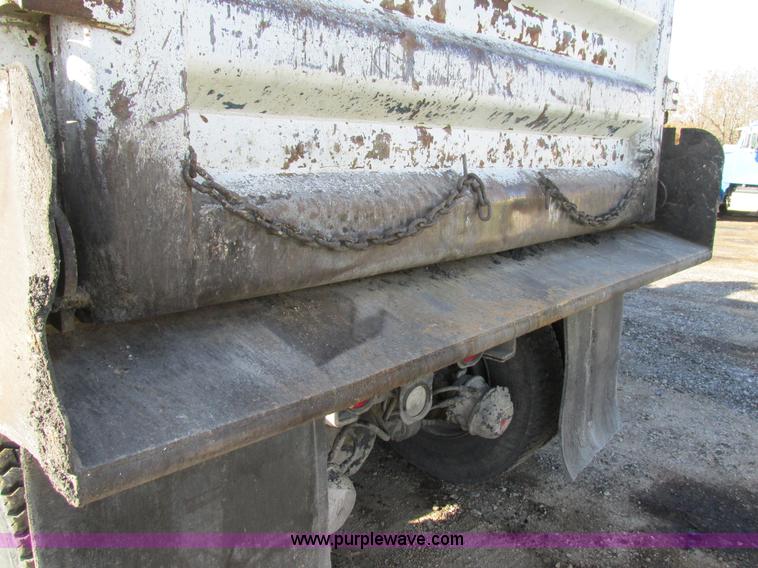 image for item AW9825 1998 Ford Sterling dump truck