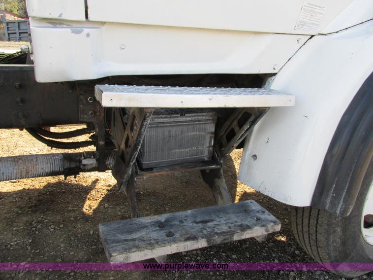 image for item AW9825 1998 Ford Sterling dump truck