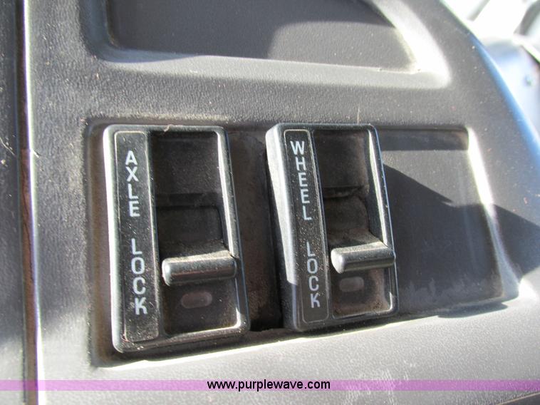 image for item AW9825 1998 Ford Sterling dump truck