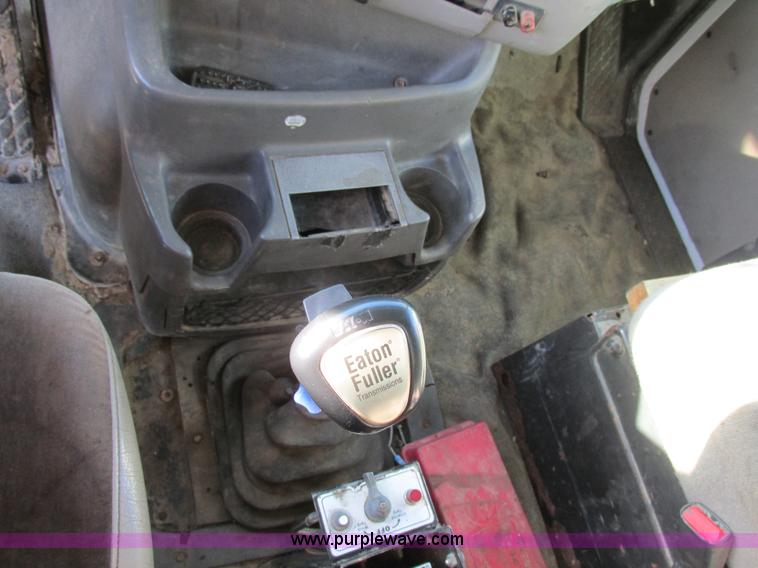 image for item AW9825 1998 Ford Sterling dump truck