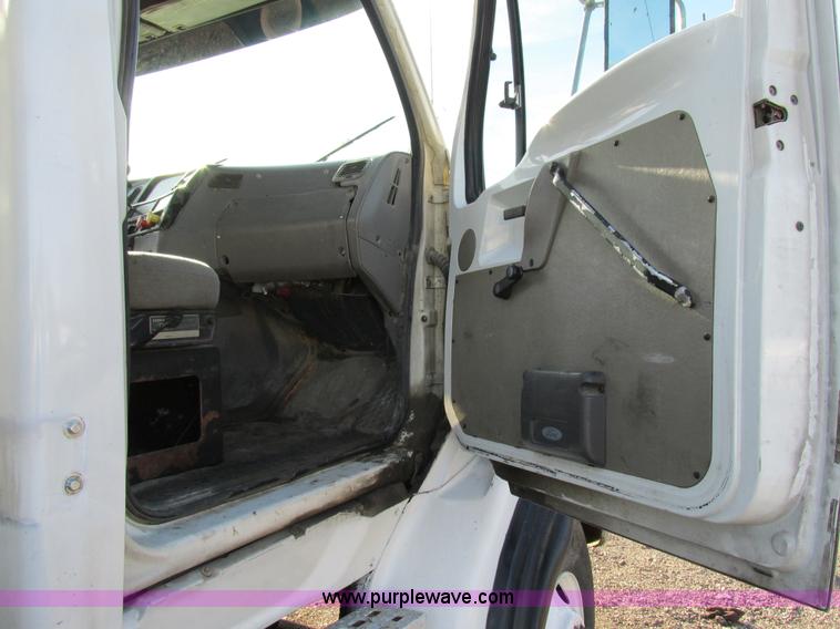 image for item AW9825 1998 Ford Sterling dump truck