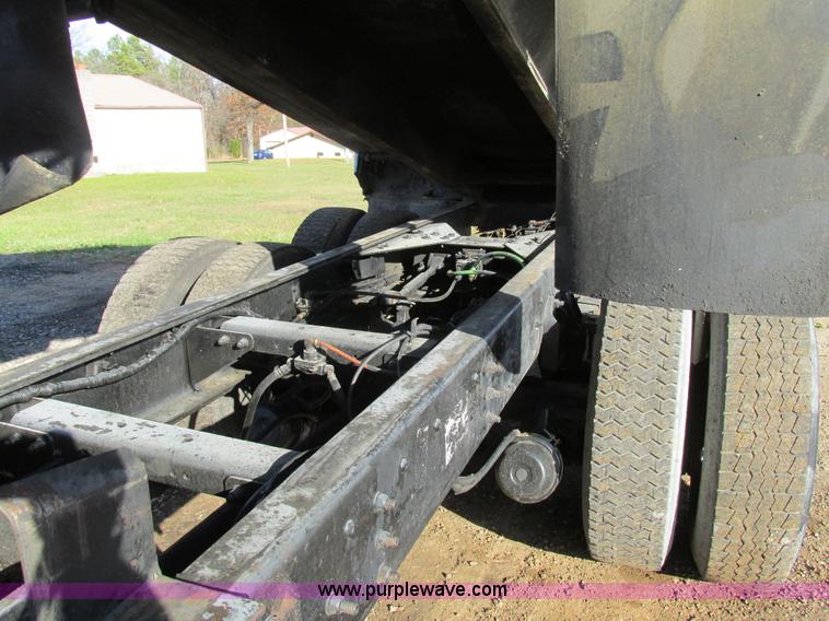 image for item AW9825 1998 Ford Sterling dump truck
