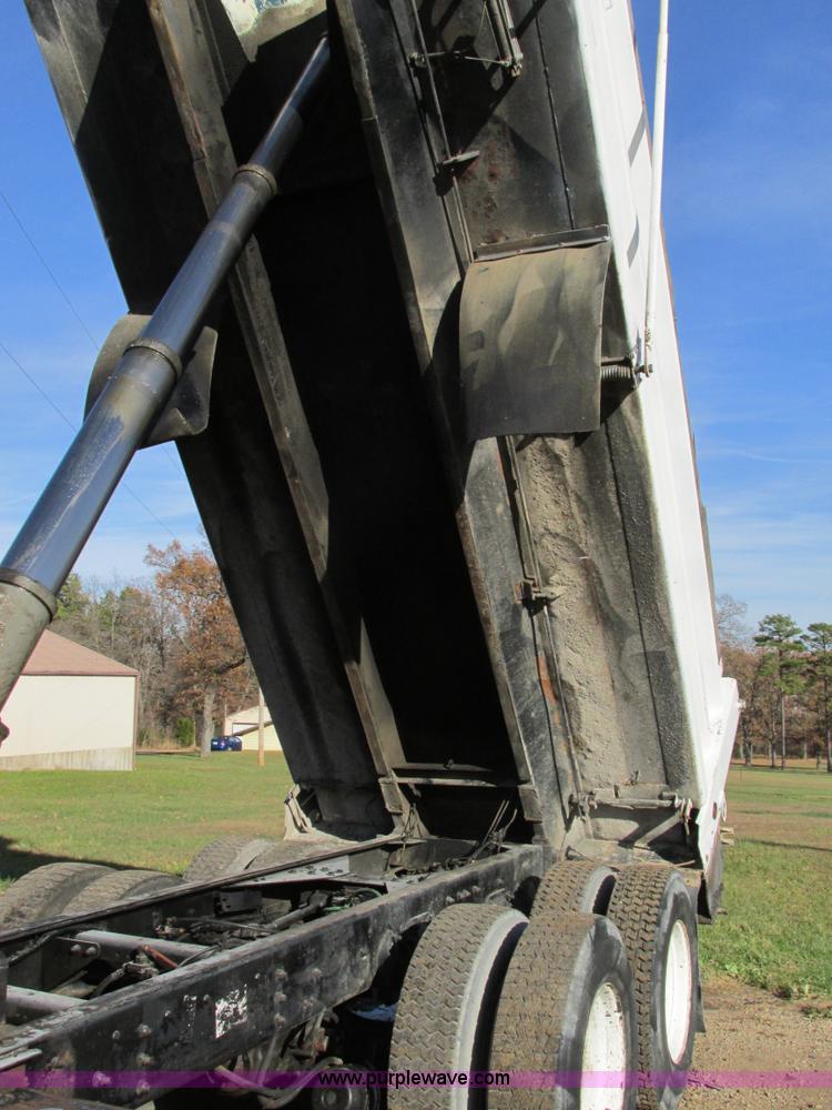 image for item AW9825 1998 Ford Sterling dump truck