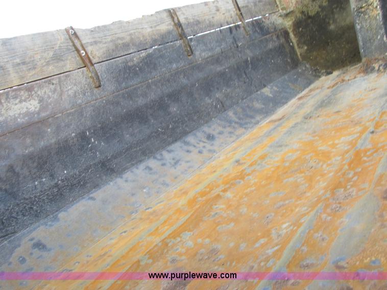 image for item AW9825 1998 Ford Sterling dump truck