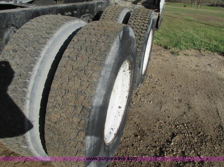 image for item AW9825 1998 Ford Sterling dump truck