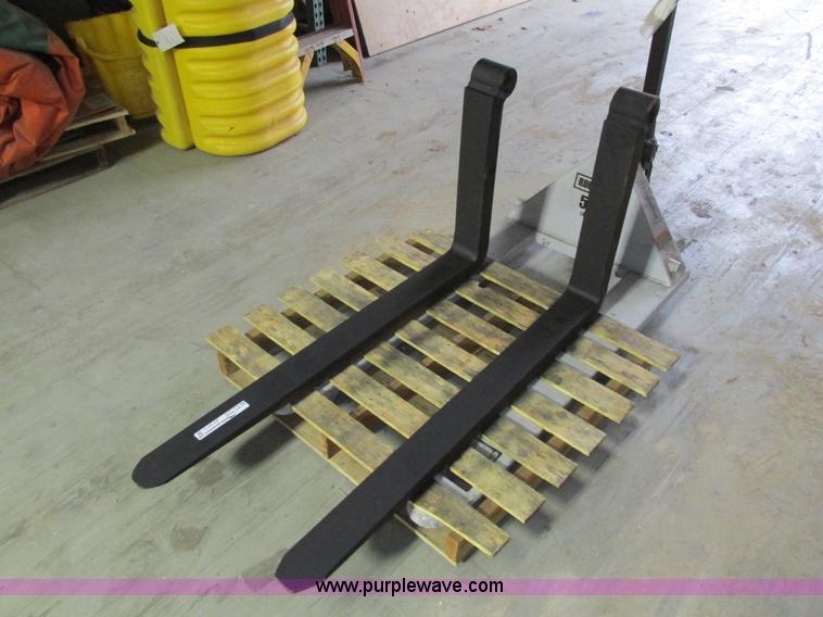 image for item AY9712 48" x 24" forks