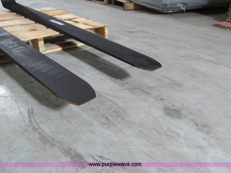 image for item AY9714 72" x 19" forks