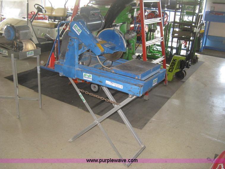 image for item BD9628 Pro-Cut tile saw