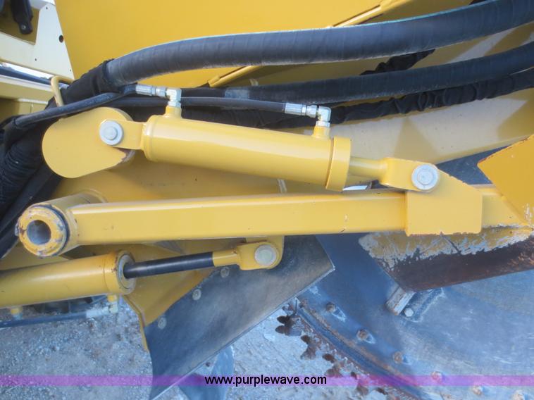 image for item D2223 2006 Vermeer RT1250 rock saw