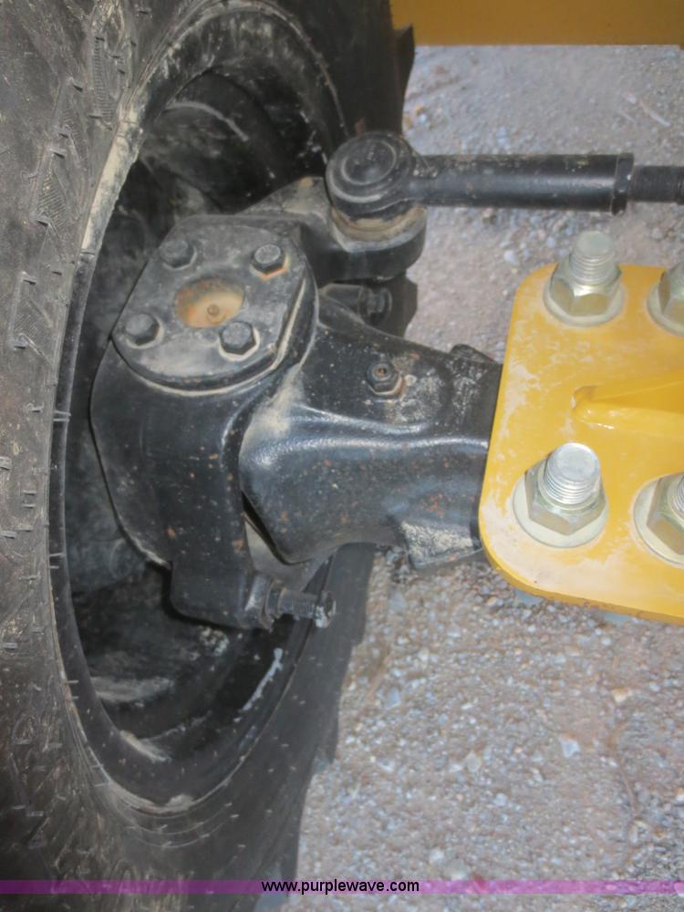 image for item D2223 2006 Vermeer RT1250 rock saw