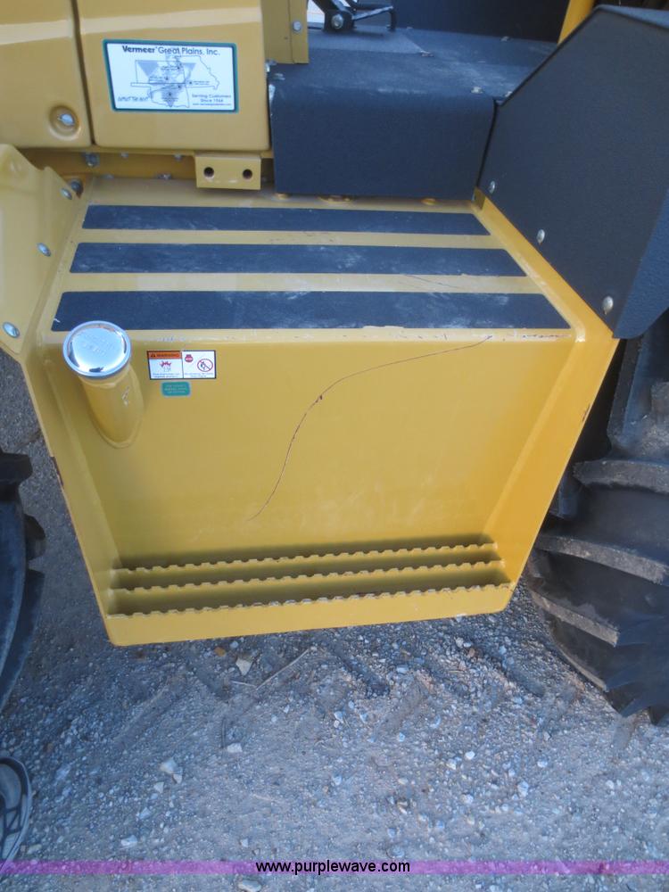 image for item D2223 2006 Vermeer RT1250 rock saw