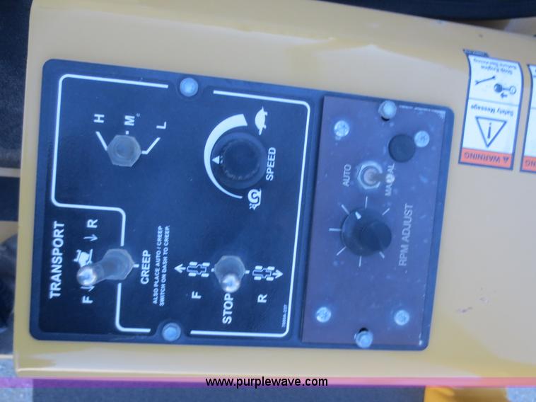 image for item D2223 2006 Vermeer RT1250 rock saw