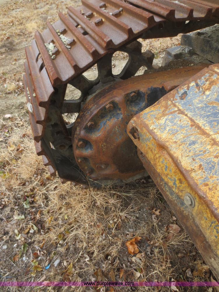 image for item D2230 1991 Caterpillar 225D-LC excavator