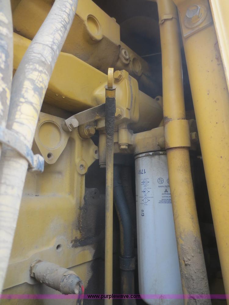 image for item D2230 1991 Caterpillar 225D-LC excavator