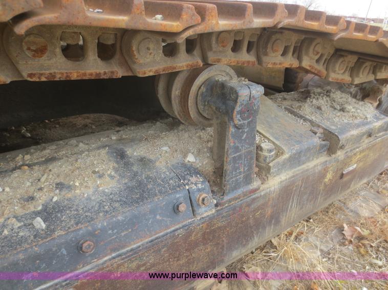 image for item D2230 1991 Caterpillar 225D-LC excavator