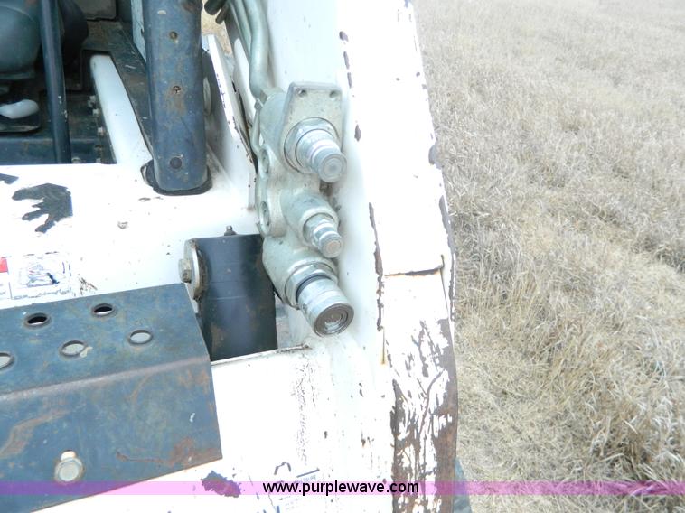 image for item D6108 2007 Bobcat T190 skid steer