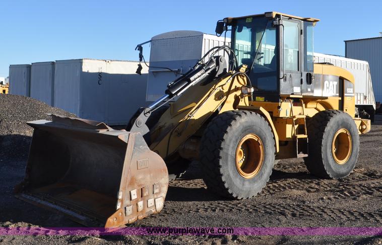 image for item F2107 2006 Caterpillar 930G integrated tool carrier