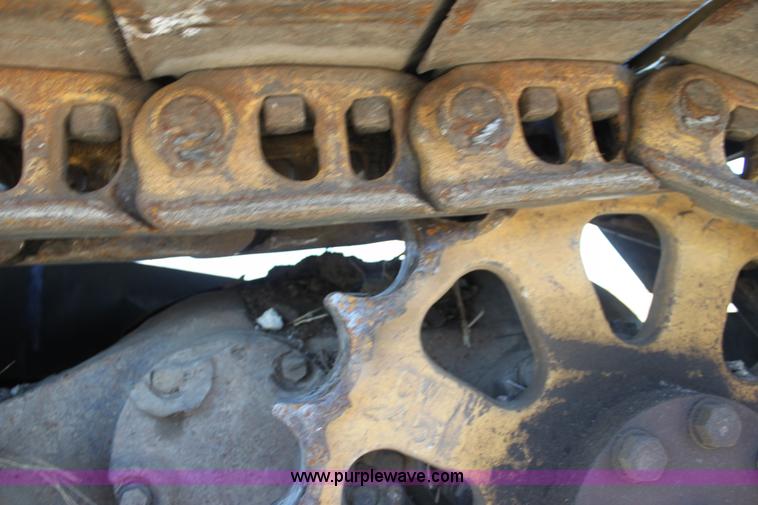 image for item F3390 1984 Caterpillar 225 LC excavator