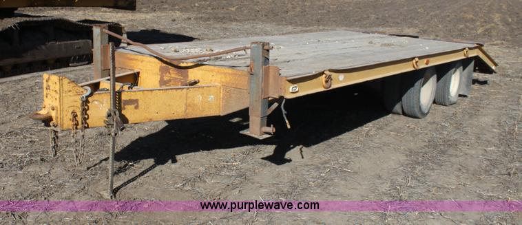 image for item F3391 1992 Belshe flatbed equipment trailer