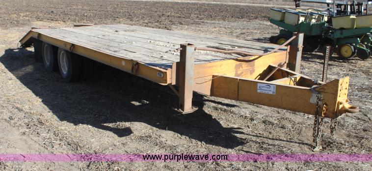 image for item F3391 1992 Belshe flatbed equipment trailer