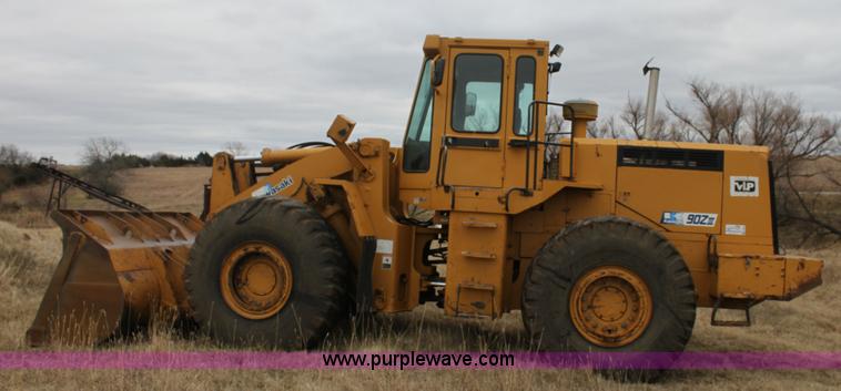 image for item F3400 1994 Kawasaki 90Z III wheel loader