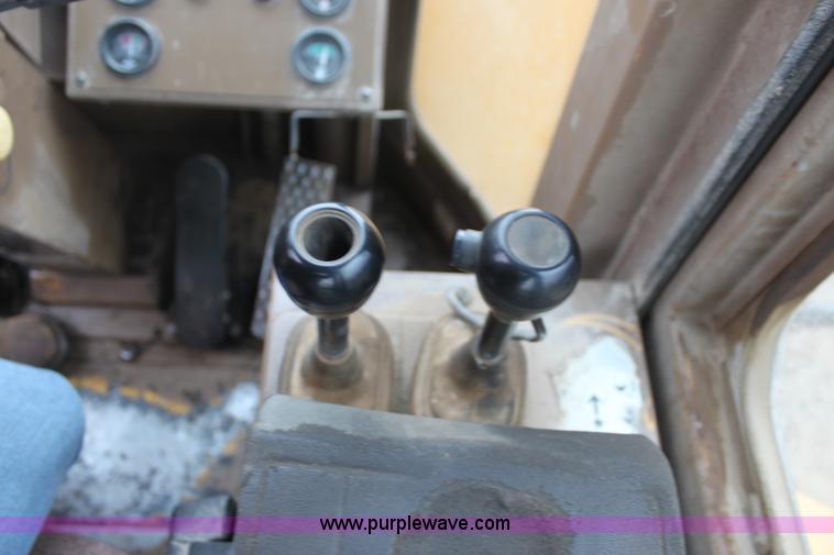 image for item F3400 1994 Kawasaki 90Z III wheel loader