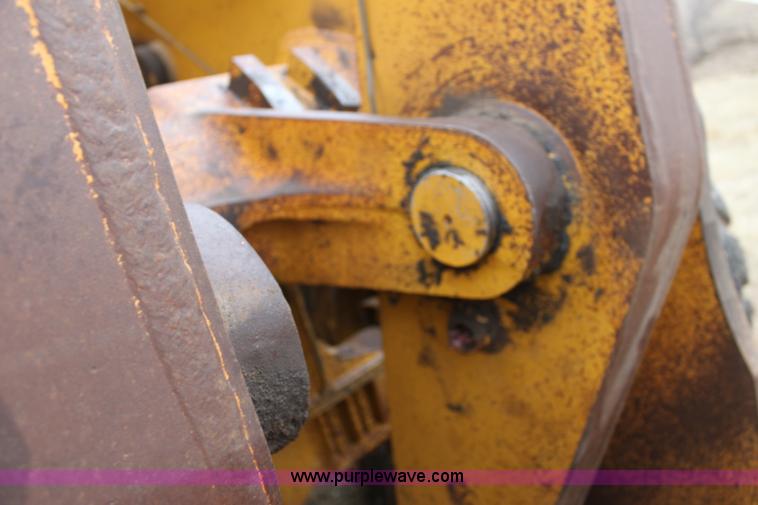 image for item F3400 1994 Kawasaki 90Z III wheel loader