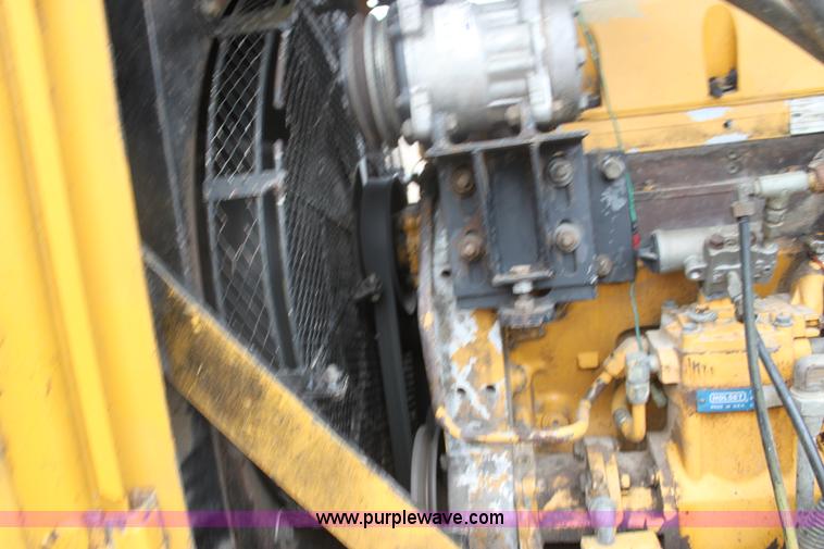 image for item F3400 1994 Kawasaki 90Z III wheel loader