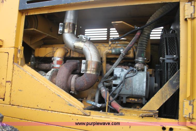 image for item F3400 1994 Kawasaki 90Z III wheel loader