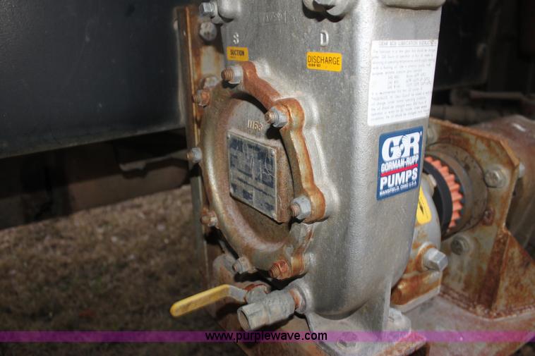 image for item F3401 1989 Ford LT8000 water truck