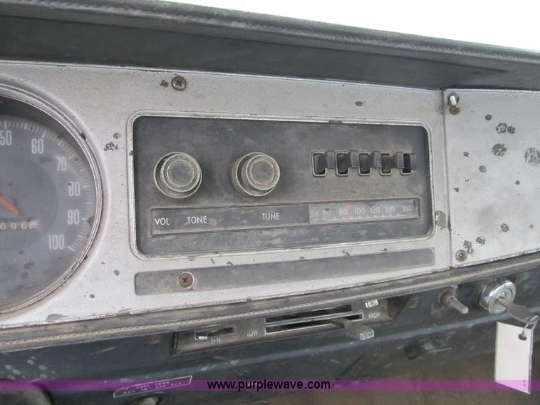 image for item F8893 1977 Dodge 500 flatbed truck