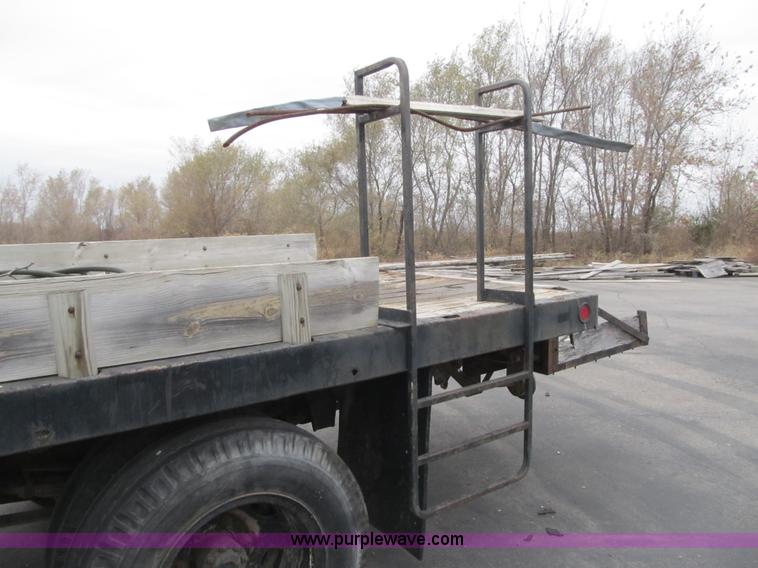 image for item F8893 1977 Dodge 500 flatbed truck