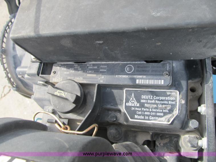 image for item F8906 2001 Target 265 Pro 35 III walk-behind concrete saw