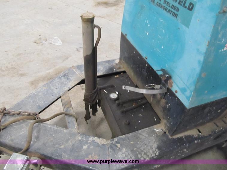 image for item F8910 Multiquip Whisper Weld welder/generator