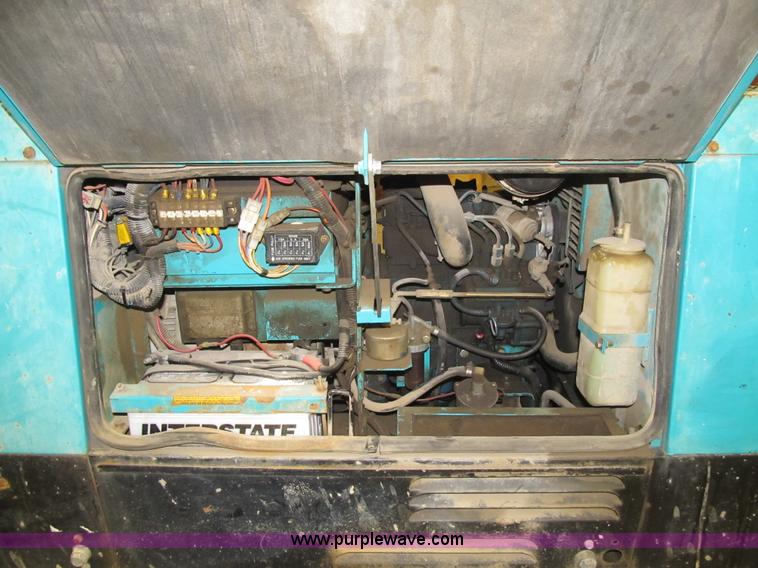 image for item F8910 Multiquip Whisper Weld welder/generator