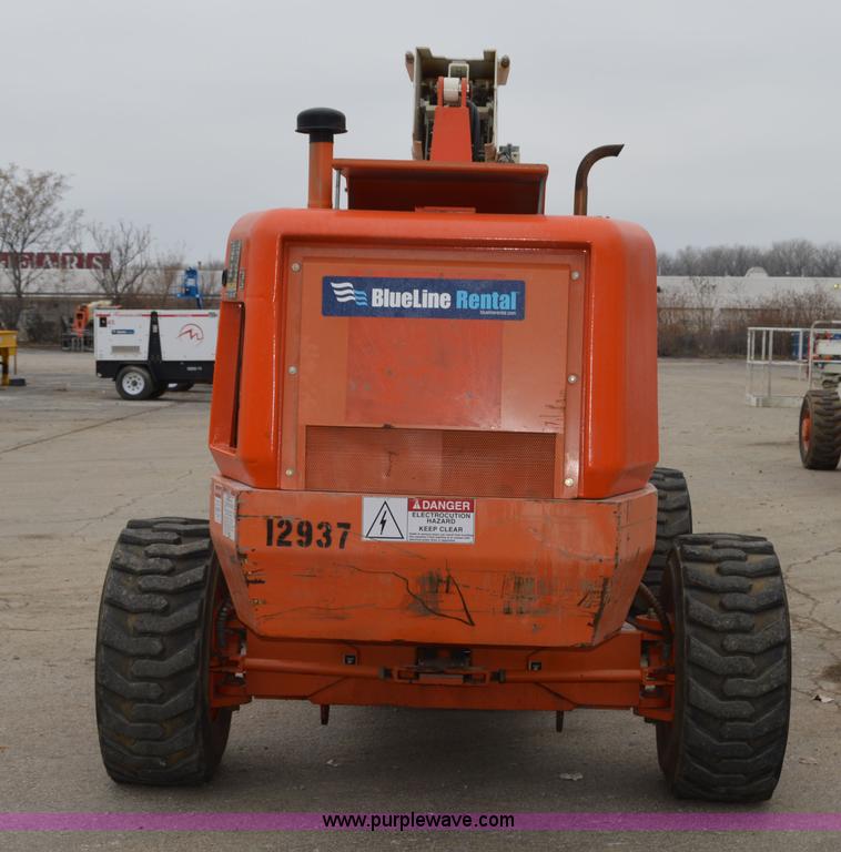 image for item F8914 2007 Snorkel TB60 boom lift