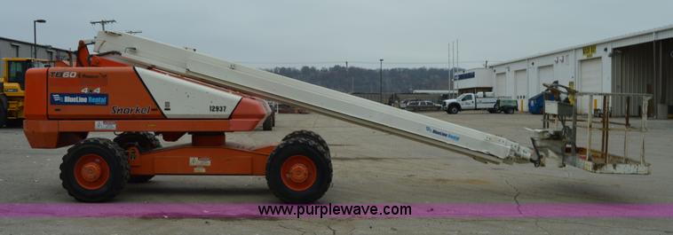 image for item F8914 2007 Snorkel TB60 boom lift